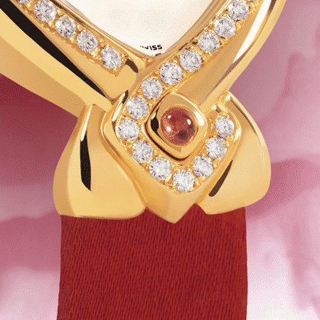 Besten Luxusuhren für die Frau: Infinity gold Satin: Golduhr mit 50 Diamanten, Zifferblatt Perlmutter weiss, vergoldete Hände, Goldcabochon mit einem Rubin, Armband Satin rot