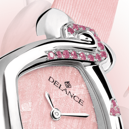 Romantische Armbanduhr für Frauen: Valentine: Wasserdichte Uhr für Frau mit 17 Saphiren , Perlmutter, vernickelte Hände, Stahlcabochon mit einem rosa Saphir, Armband Satin