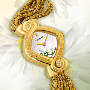 Daisy, Golduhr mit Gravur, Gold Armband, bemalte Perlmutterzifferblatt, 4 Diamanten