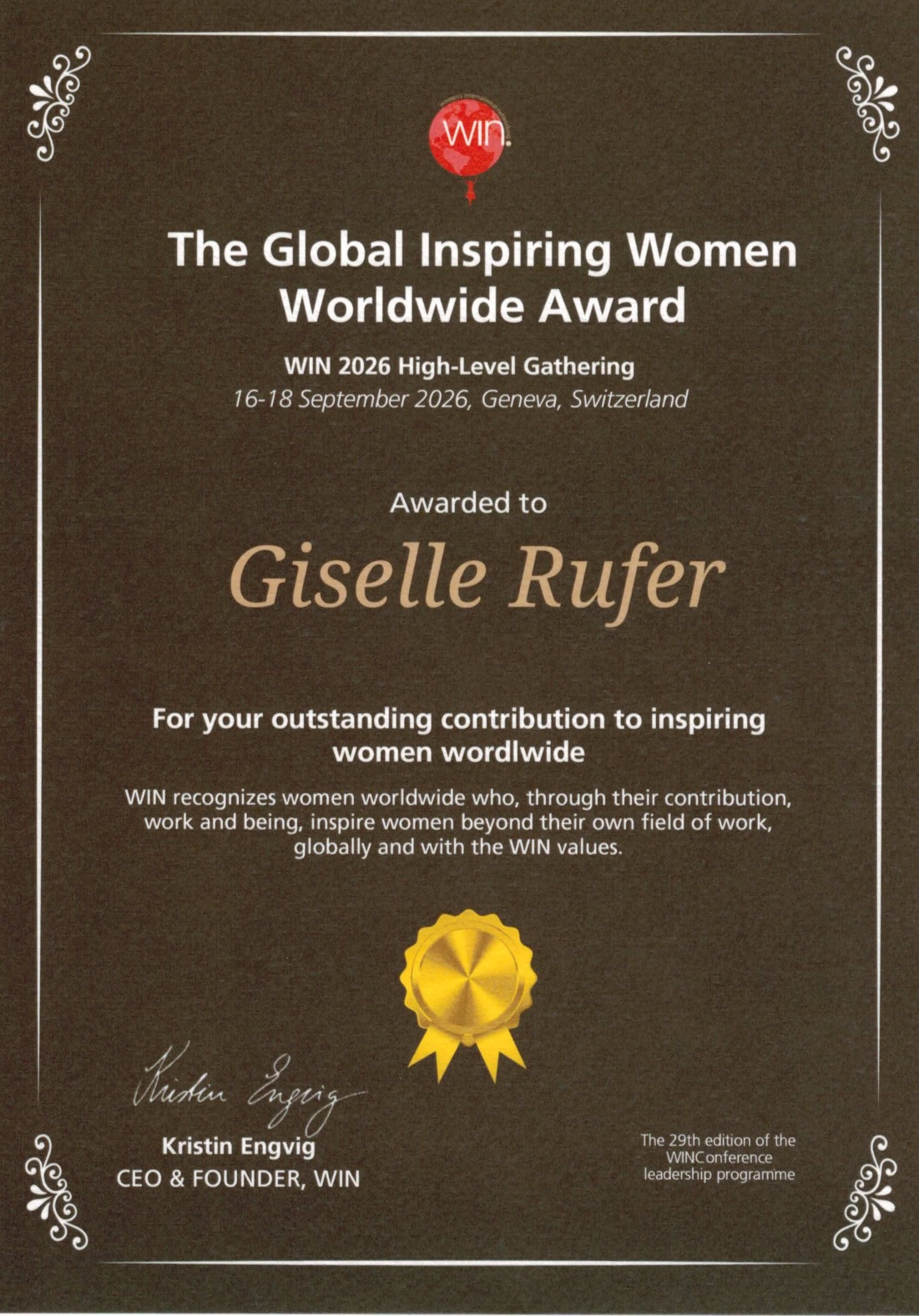 Award décerné à Giselle Rufer par WIN, Women International network